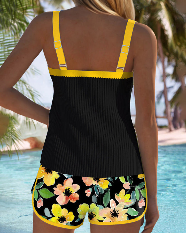 Camira™ | Tankini Noir & Fleuri