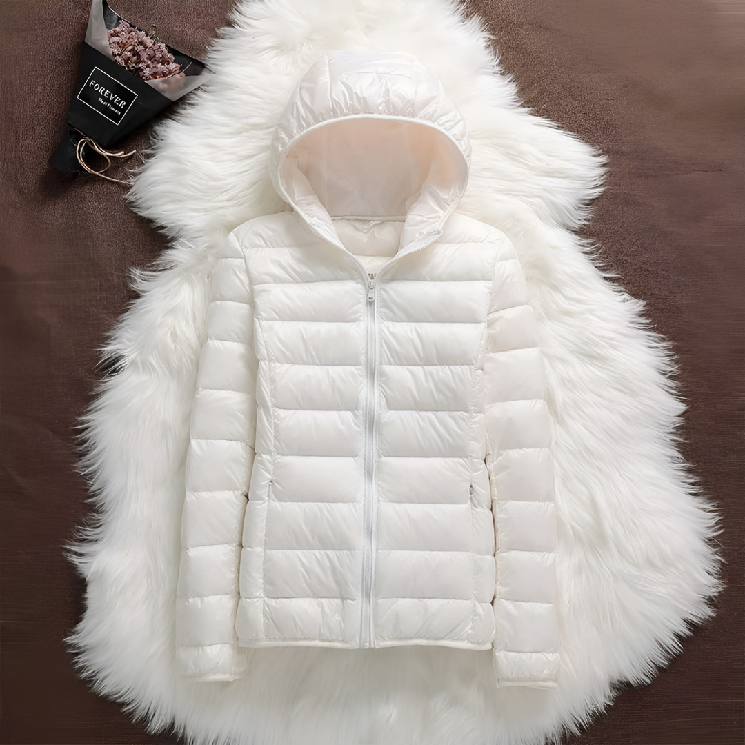 Énora™ | Élégance Matelassée avec Capuche